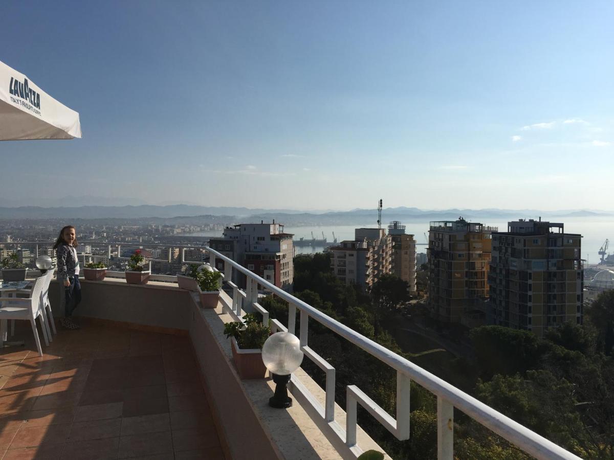 Jozi Kaiser Apartment 1 Дуррес Екстер'єр фото