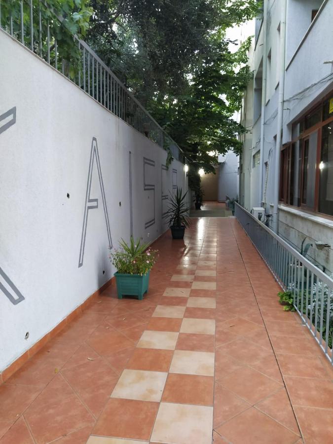 Jozi Kaiser Apartment 1 Дуррес Екстер'єр фото