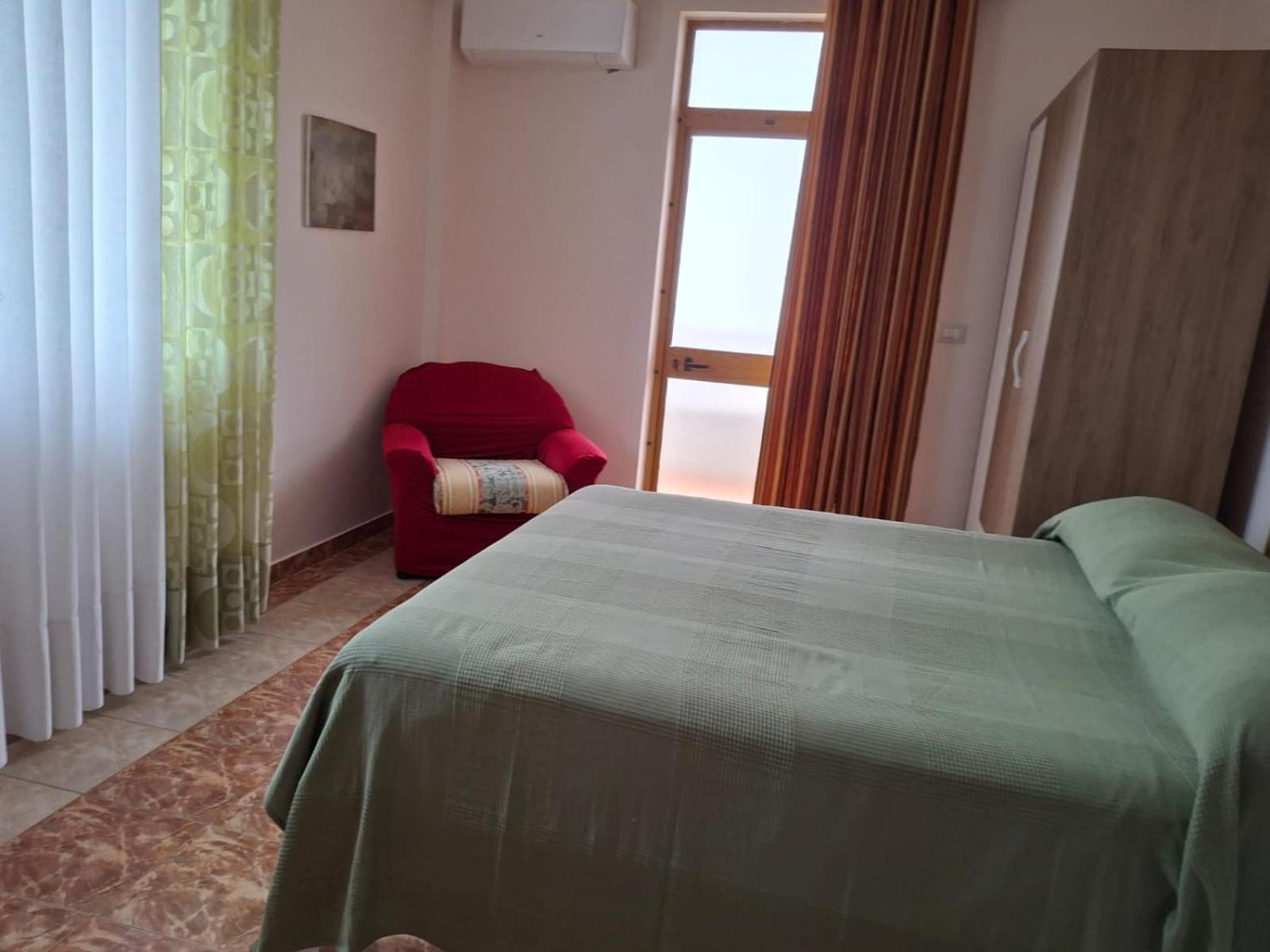 Jozi Kaiser Apartment 1 Дуррес Екстер'єр фото